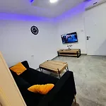 Diamond Suites